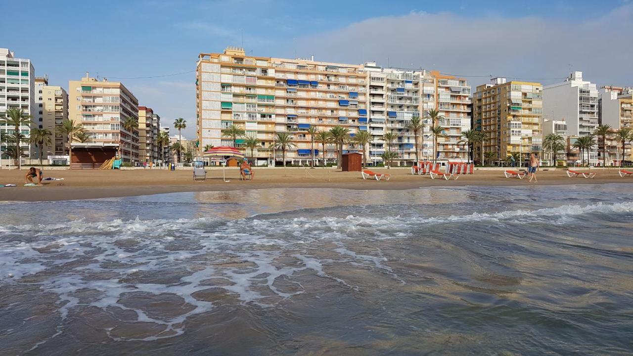 De Lujo En Primera Linea De La Playa De Con Vistas Al Castillo Cullera
